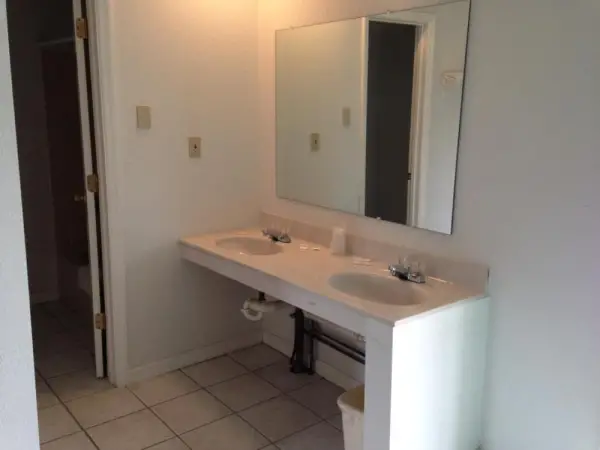 Economy Inn - Lafayette 5