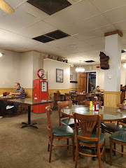 American near Economy Inn - Lafayette
